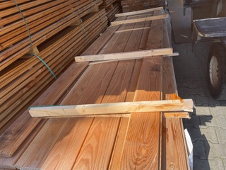 Ca. 62x Douglas Zweeds Rabat, 26x190mm, lengte 400cm